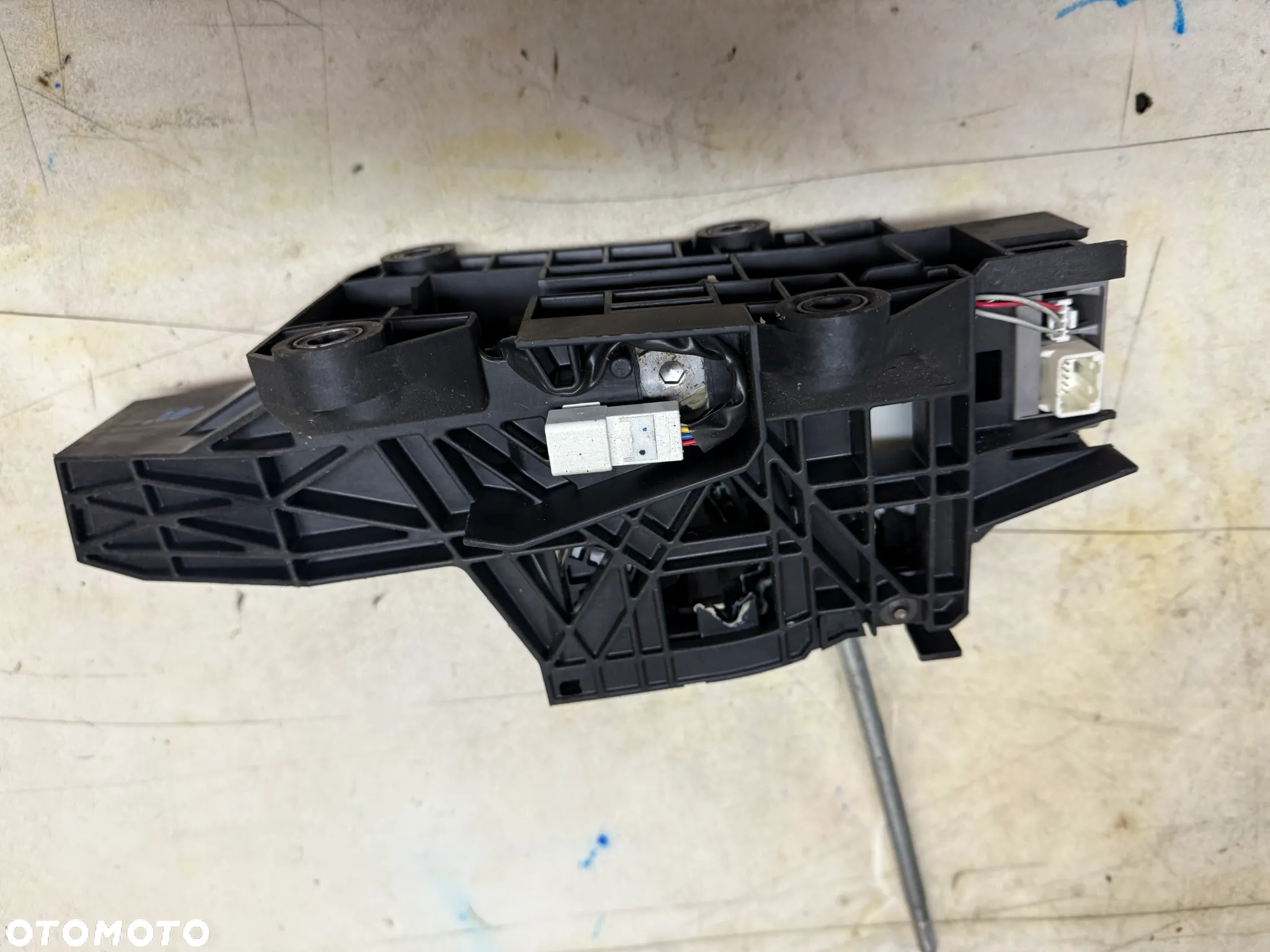 Wybierak / lewarek skrzyni biegów Toyota Land Cruiser 150 - oryginalny - 2