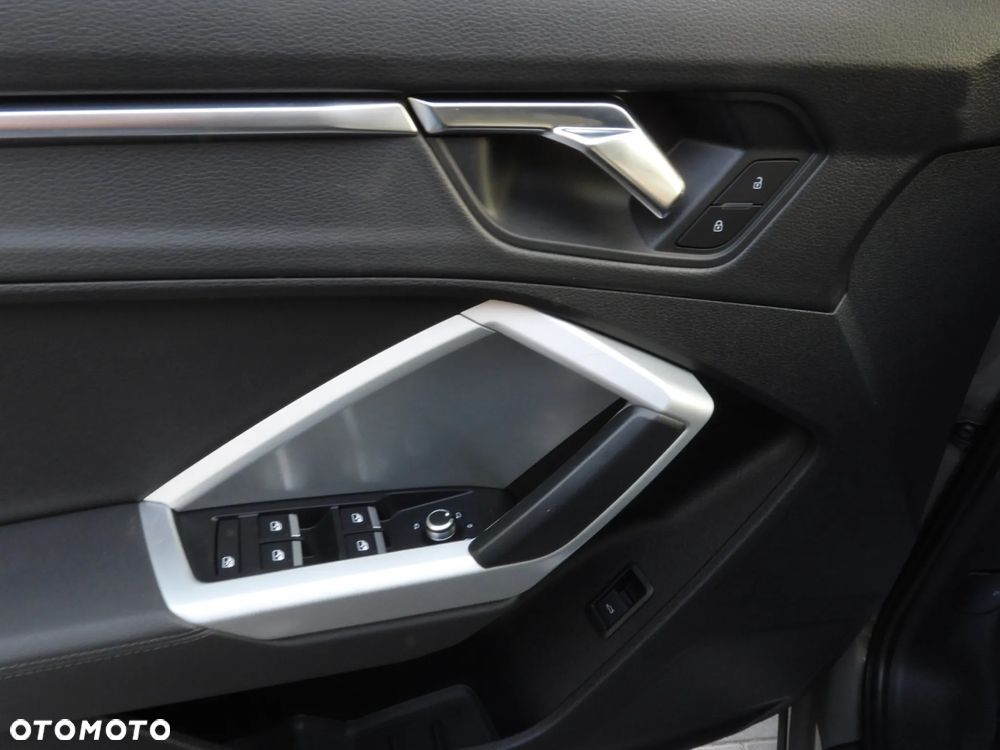 Audi Q3 Sportback 35 TDI S tronic S line - 39