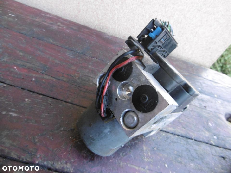 Pompa ABS AUDI A4 PASSAT B5 8E0614111T - 2