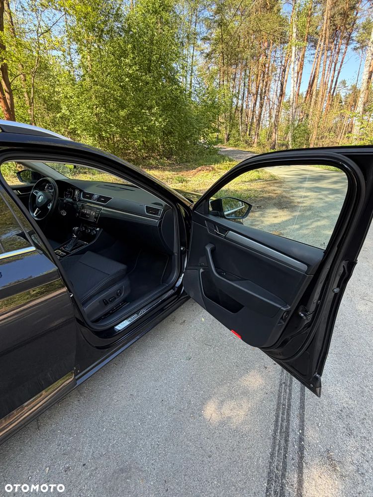 Skoda Superb 2.0 TDI 4x4 Style DSG - 16