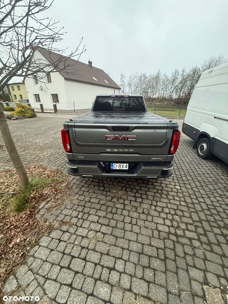 GMC Sierra - 10