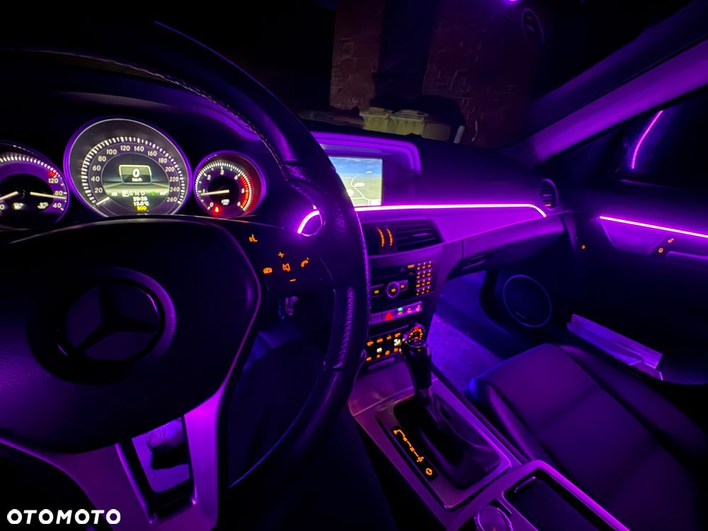 Mercedes-Benz Klasa C 220 CDI DPF Automatik BlueEFFICIENCY Avantgarde - 7