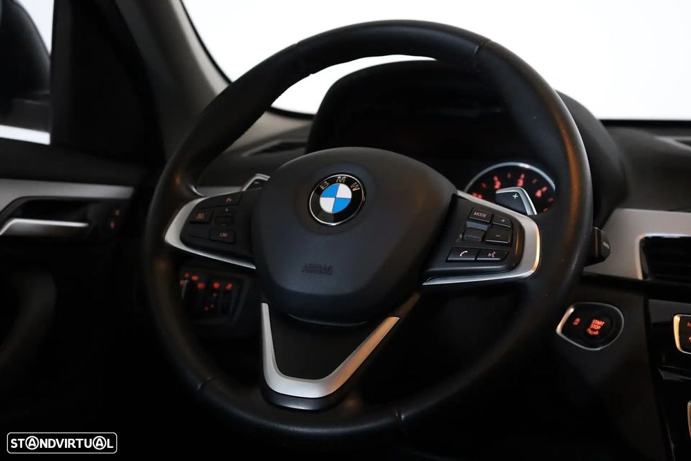 BMW X1 18 d sDrive Auto Advantage - 23