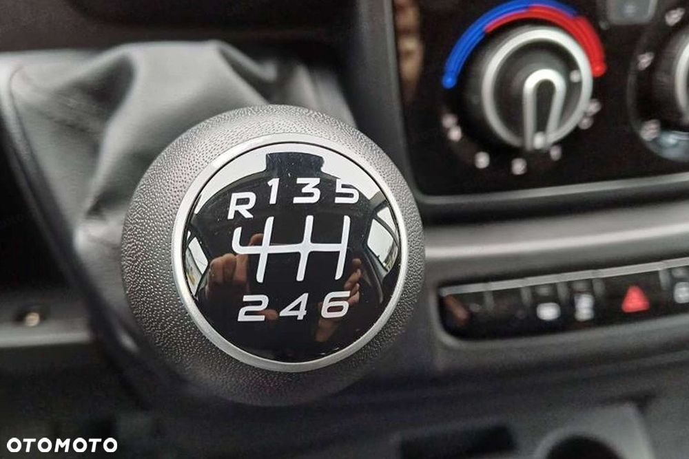 Opel Movano L3H2 2.2 140KM - 19