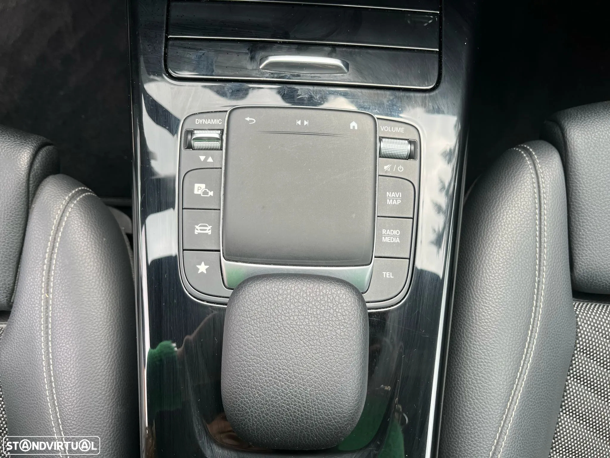 Mercedes-Benz A 250 Limousine e Style Plus - 40
