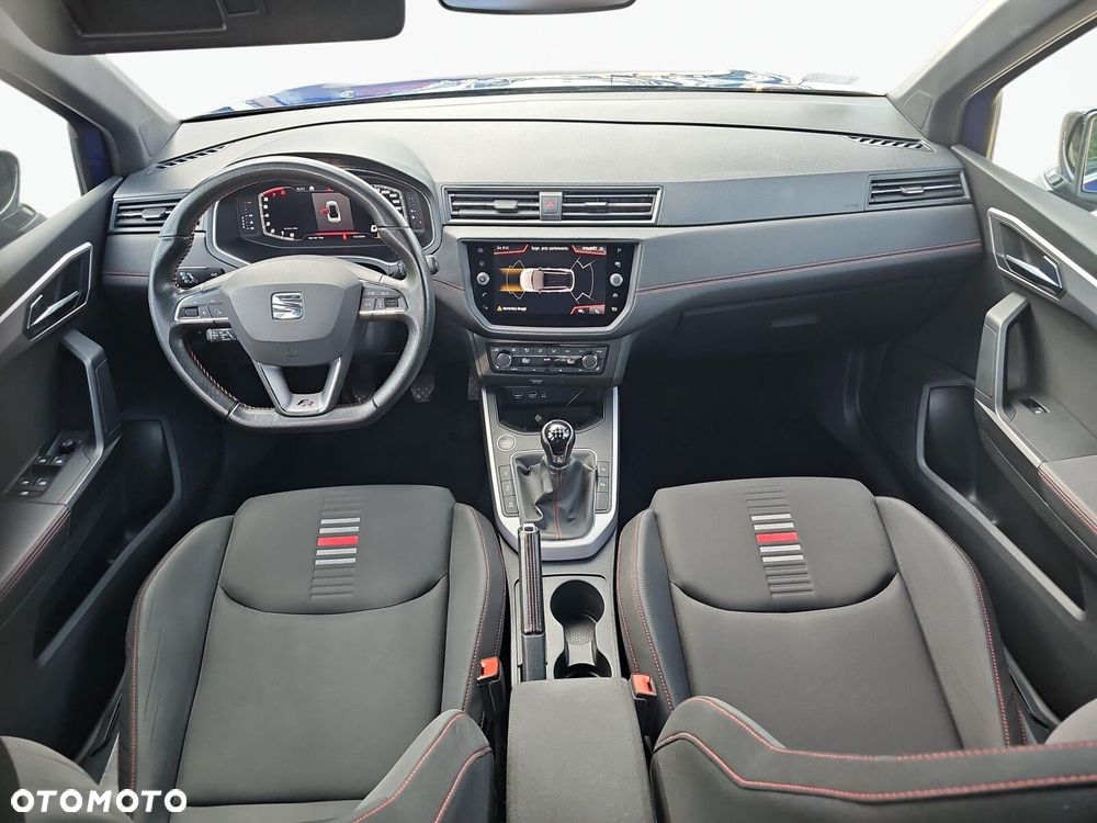 Seat Arona - 12