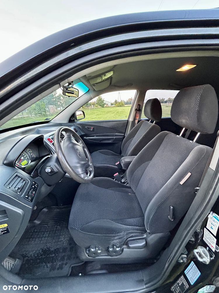 Hyundai Tucson 2.0 Comfort 2WD - 12