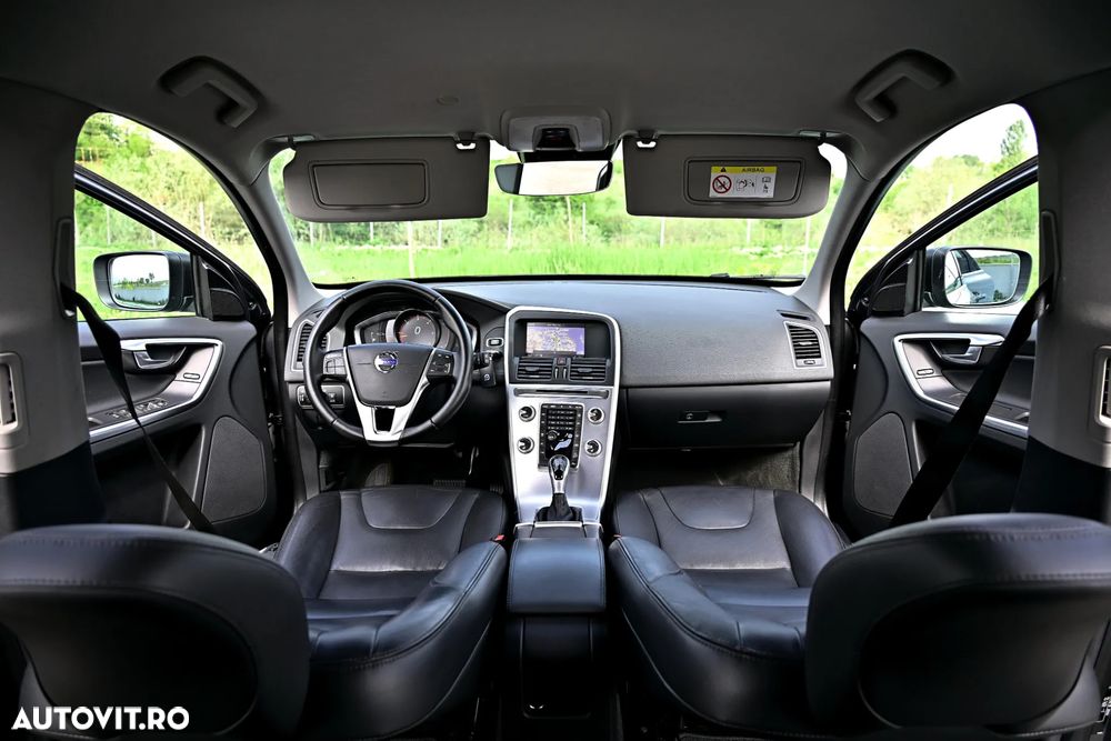 Volvo XC 60 D5 AWD Geartronic Summum - 10