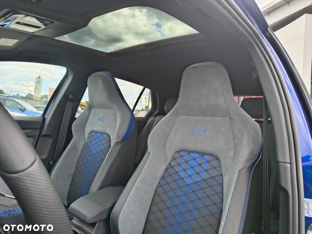 Volkswagen Golf 2.0 TSI 4Motion R DSG - 17