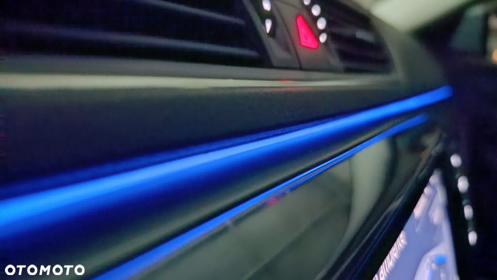 Skoda Superb 2.0 TDI DSG L&K - 36