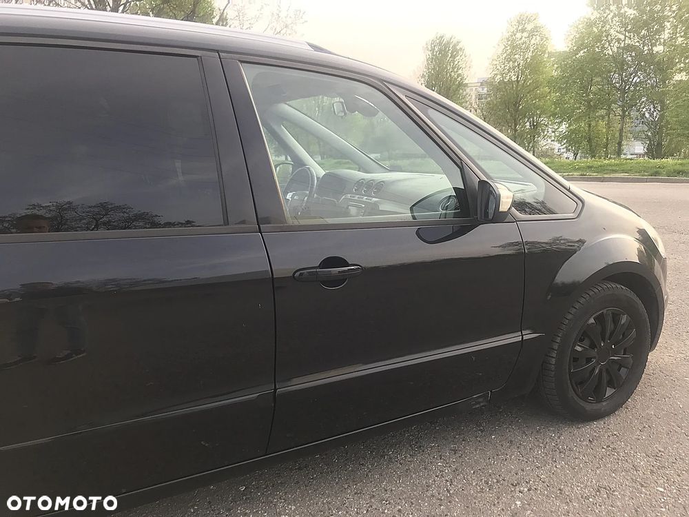Ford Galaxy 2.0 TDCi Titanium - 15