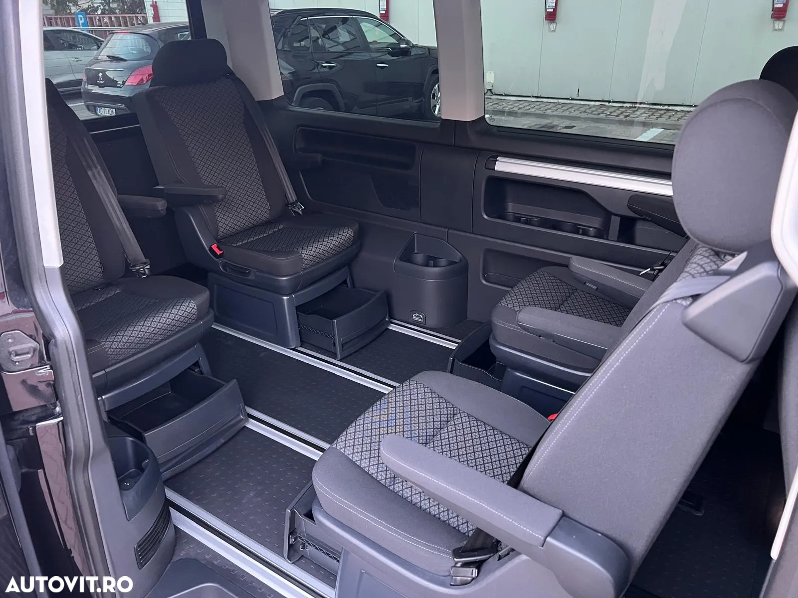 Volkswagen Multivan 2.0 TDI DSG 110KW Life - 14