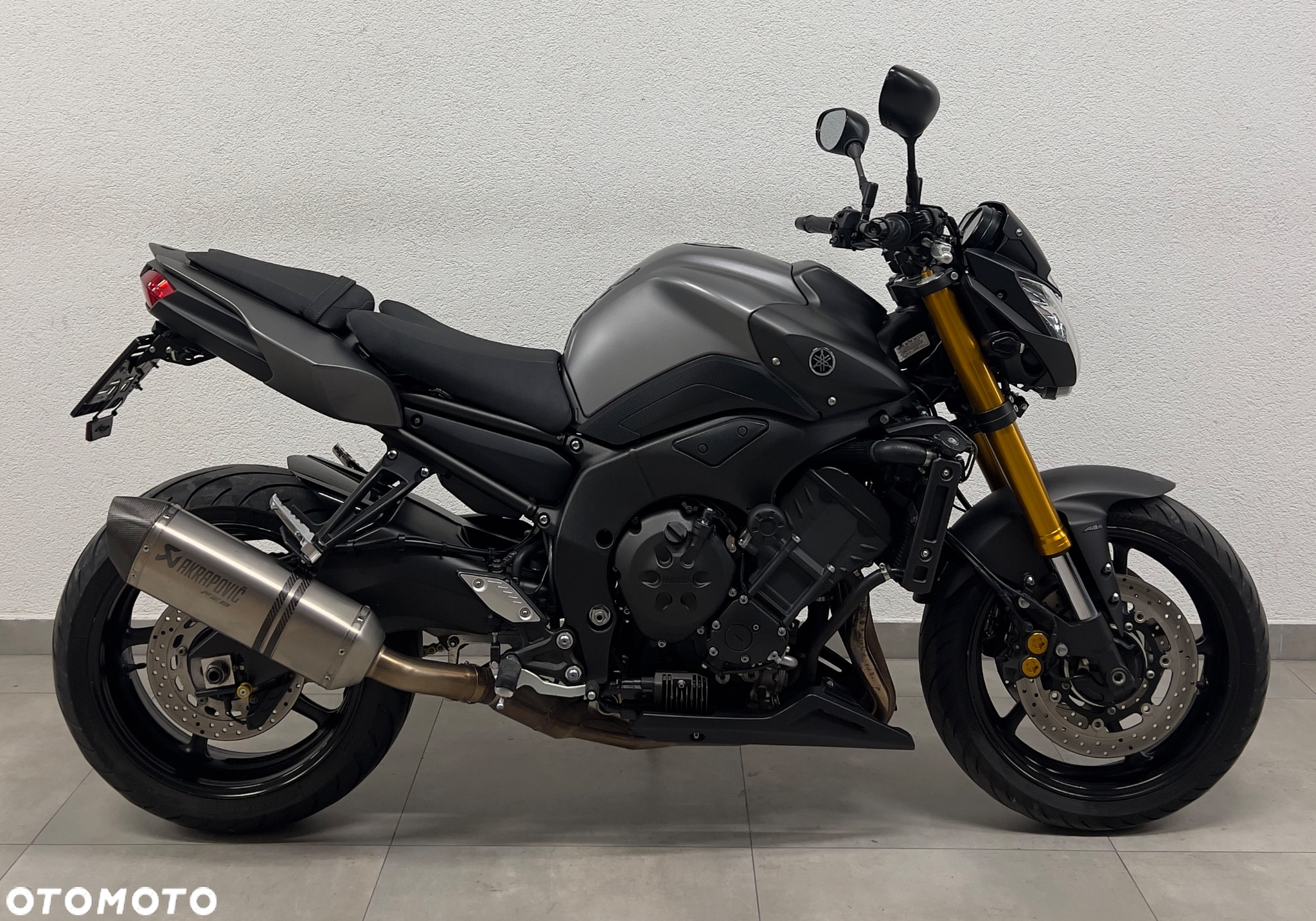 Yamaha FZ8 - 4