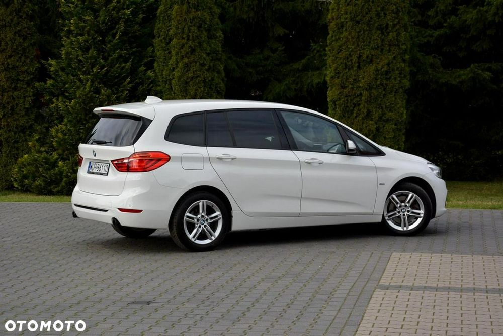 BMW Seria 2 - 13
