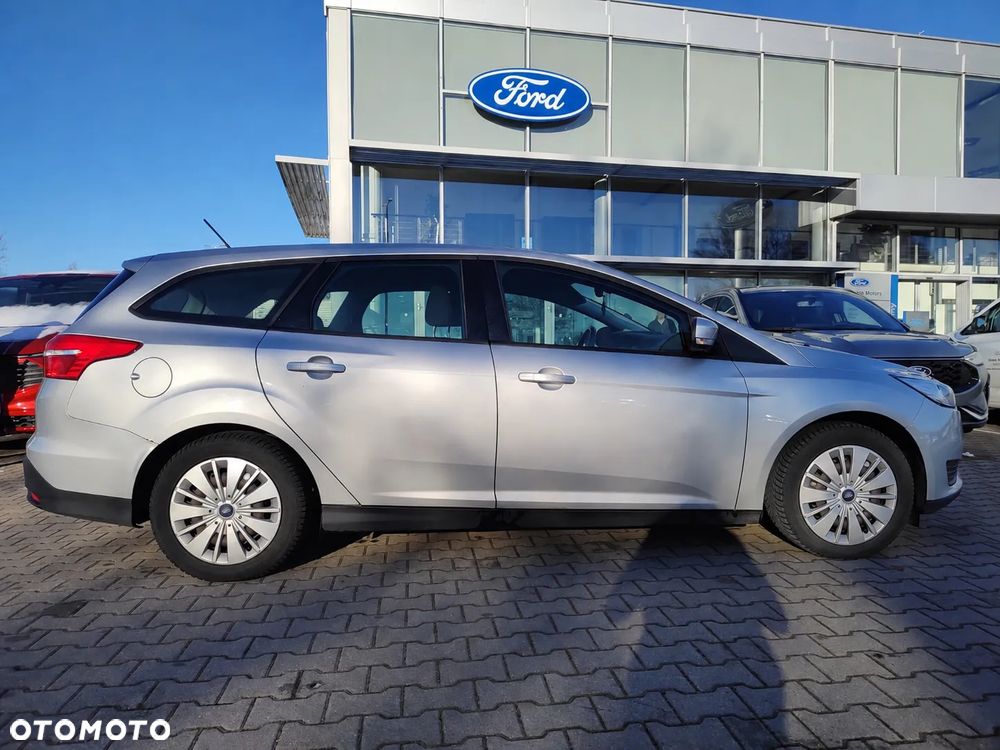 Ford Focus ver-1-5-ecoblue-active - 2