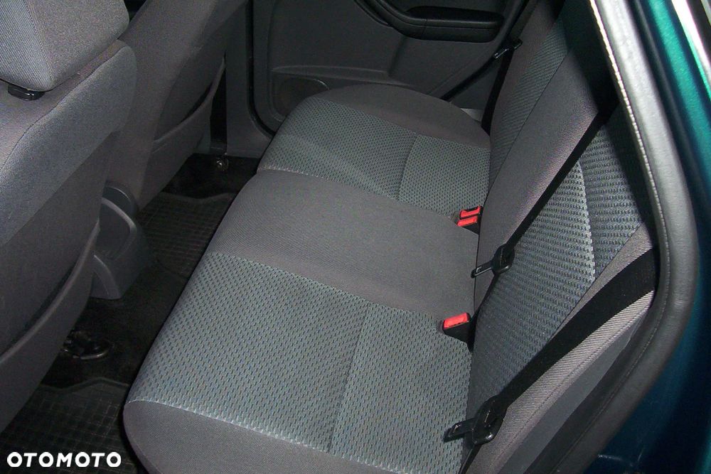 Ford Focus 1.6 TDCi DPF Ambiente - 10