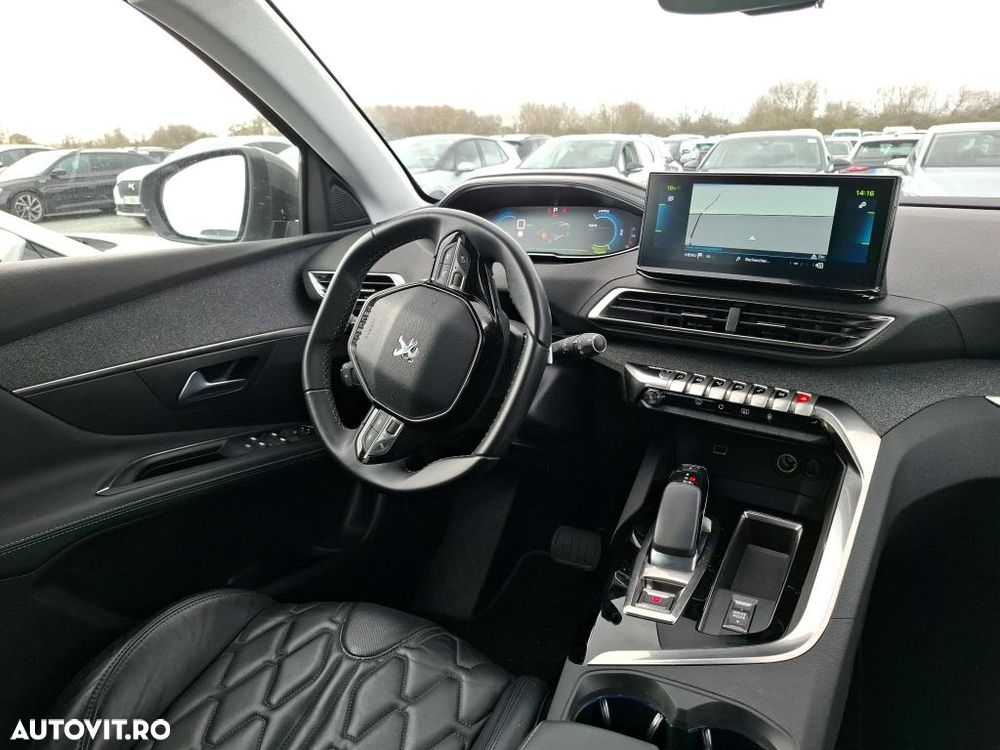 Peugeot 3008 225 e-EAT8 Allure - 3