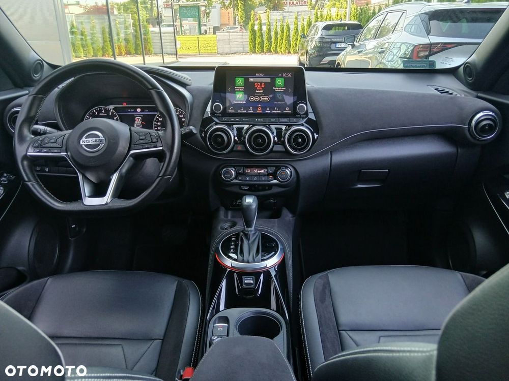 Nissan Juke 1.0 DIG-T N-Design DCT - 22