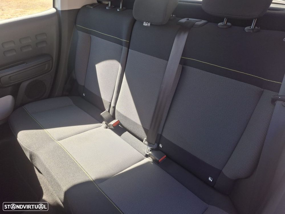 Citroën C3 1.2 PureTech Shine - 19