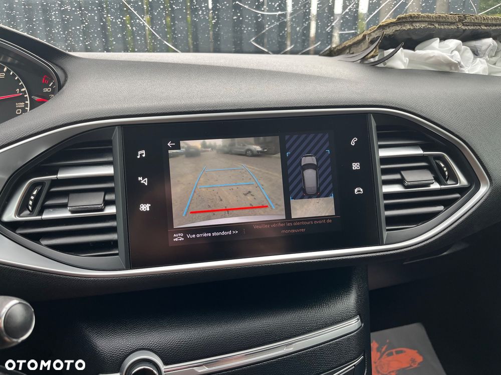Peugeot 308 - 10