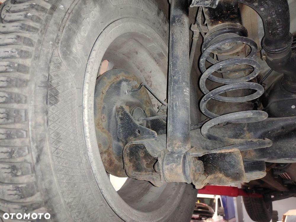 Mitsubishi Colt - 22