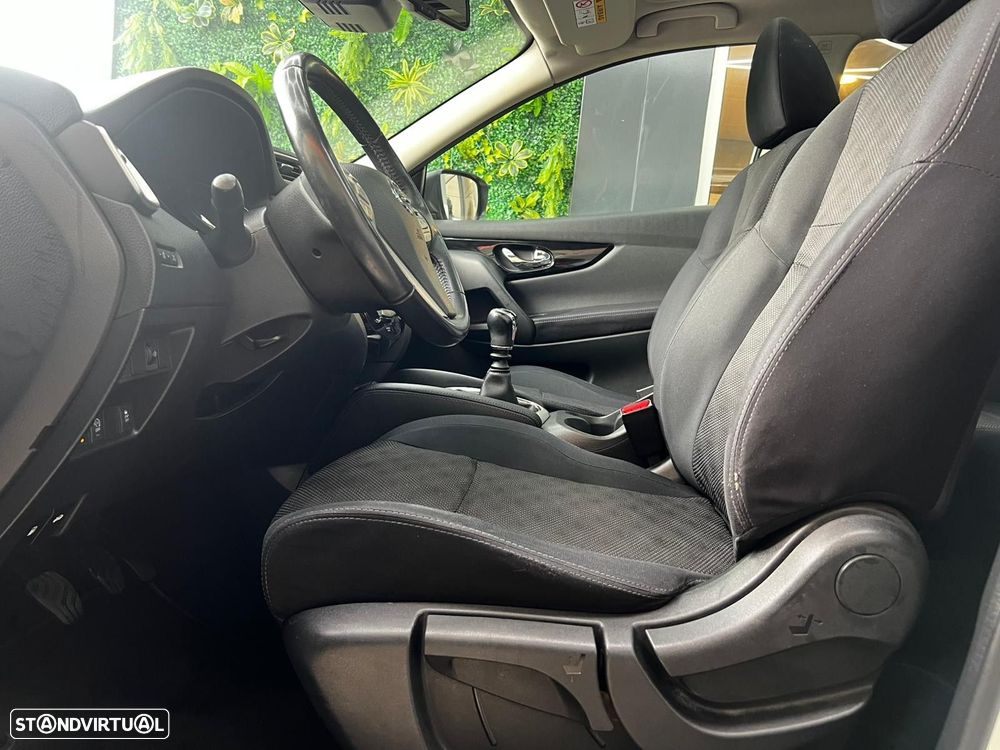 Nissan Qashqai 1.2 DIG-T Tekna Premium Pele S P.Preta - 8