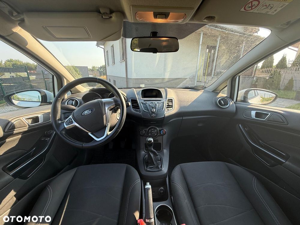 Ford Fiesta 1.25 Ambiente - 8