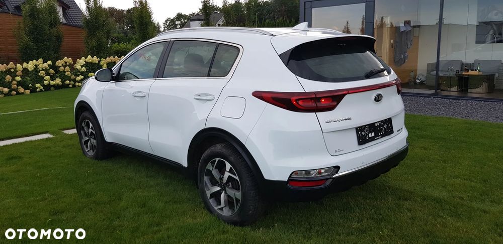 Kia Sportage 1.6 CRDI AWD SPIRIT - 4