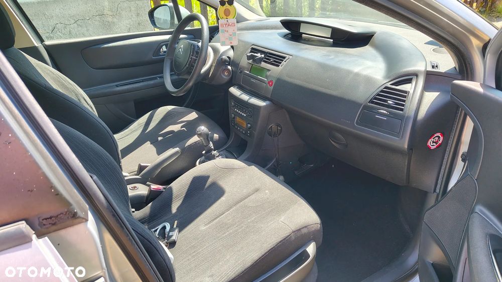 Citroën C4 1.6 VTi Equilibre - 5