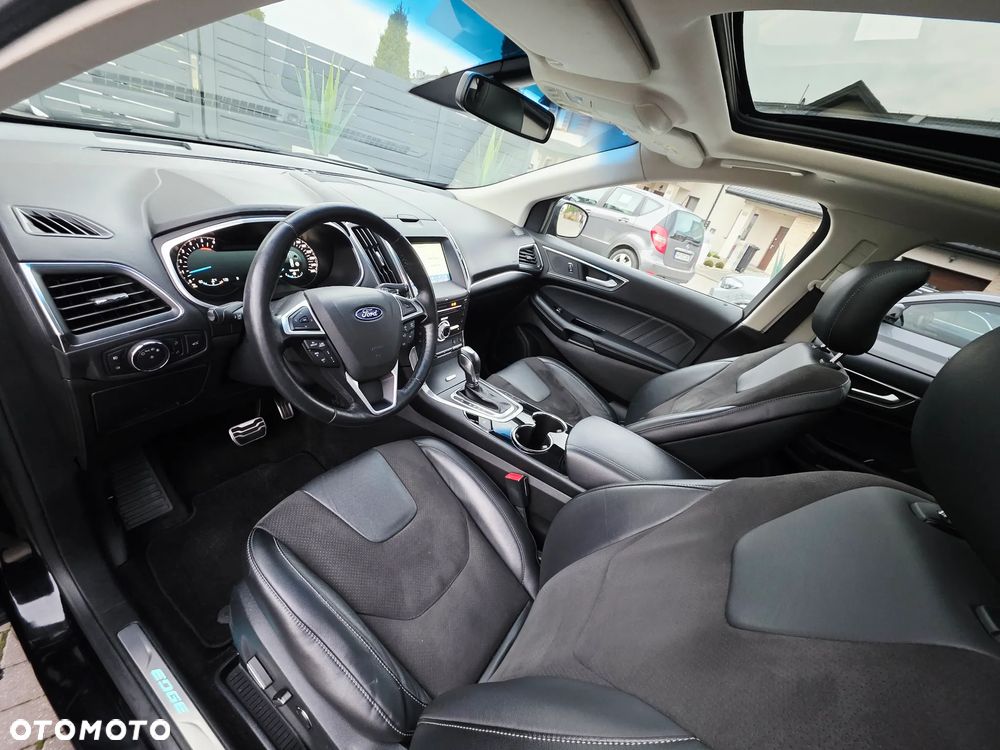 Ford Edge 2.0 TDCi Bi-Turbo 4x4 ST-LINE - 4