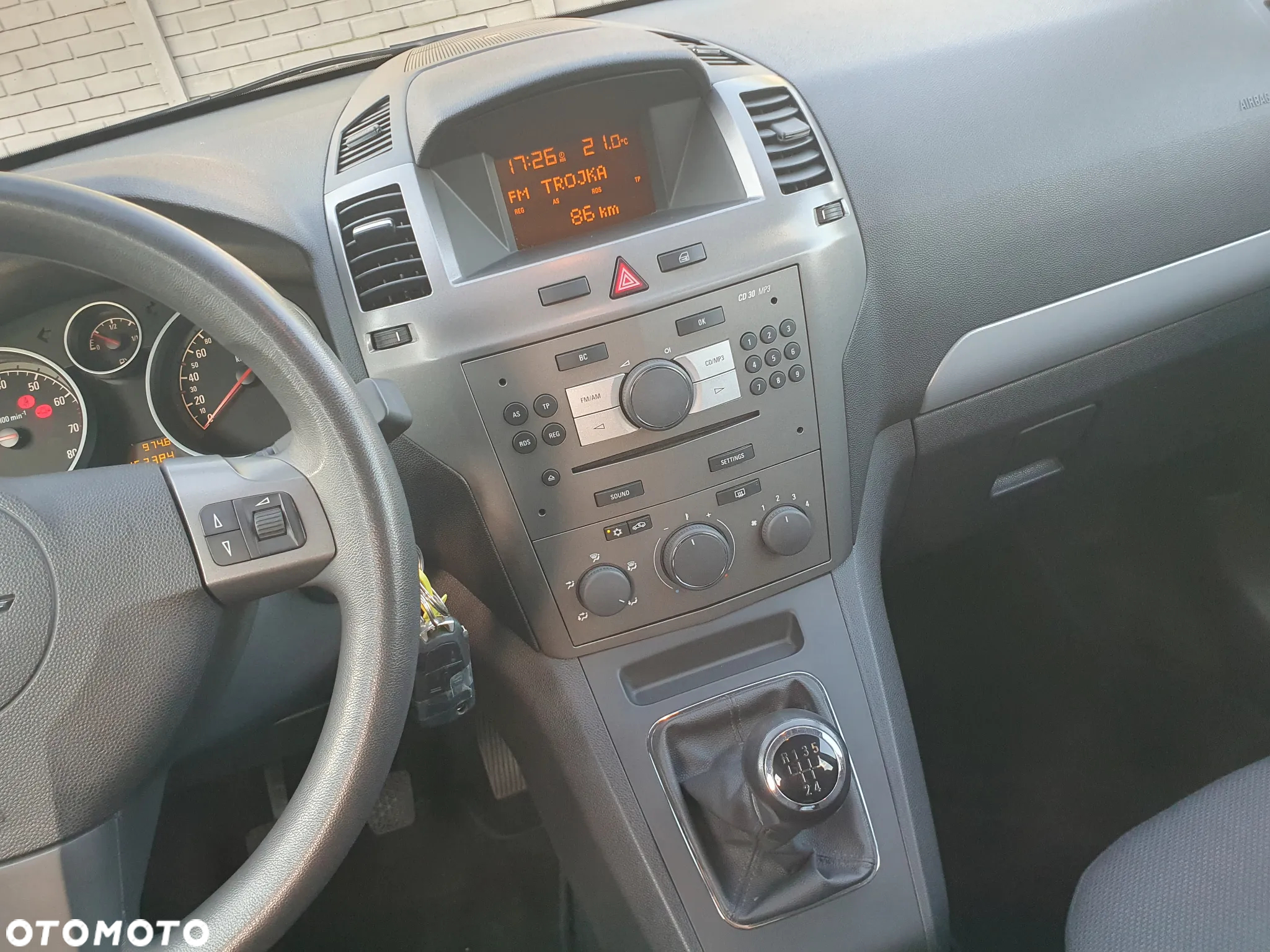 Opel Zafira - 20