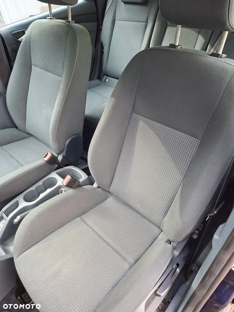 Ford C-MAX 2.0 TDCi Trend - 11