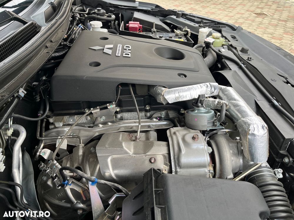 Mitsubishi L200 Pick Up 4x4 S&S Double Cab Select - 16