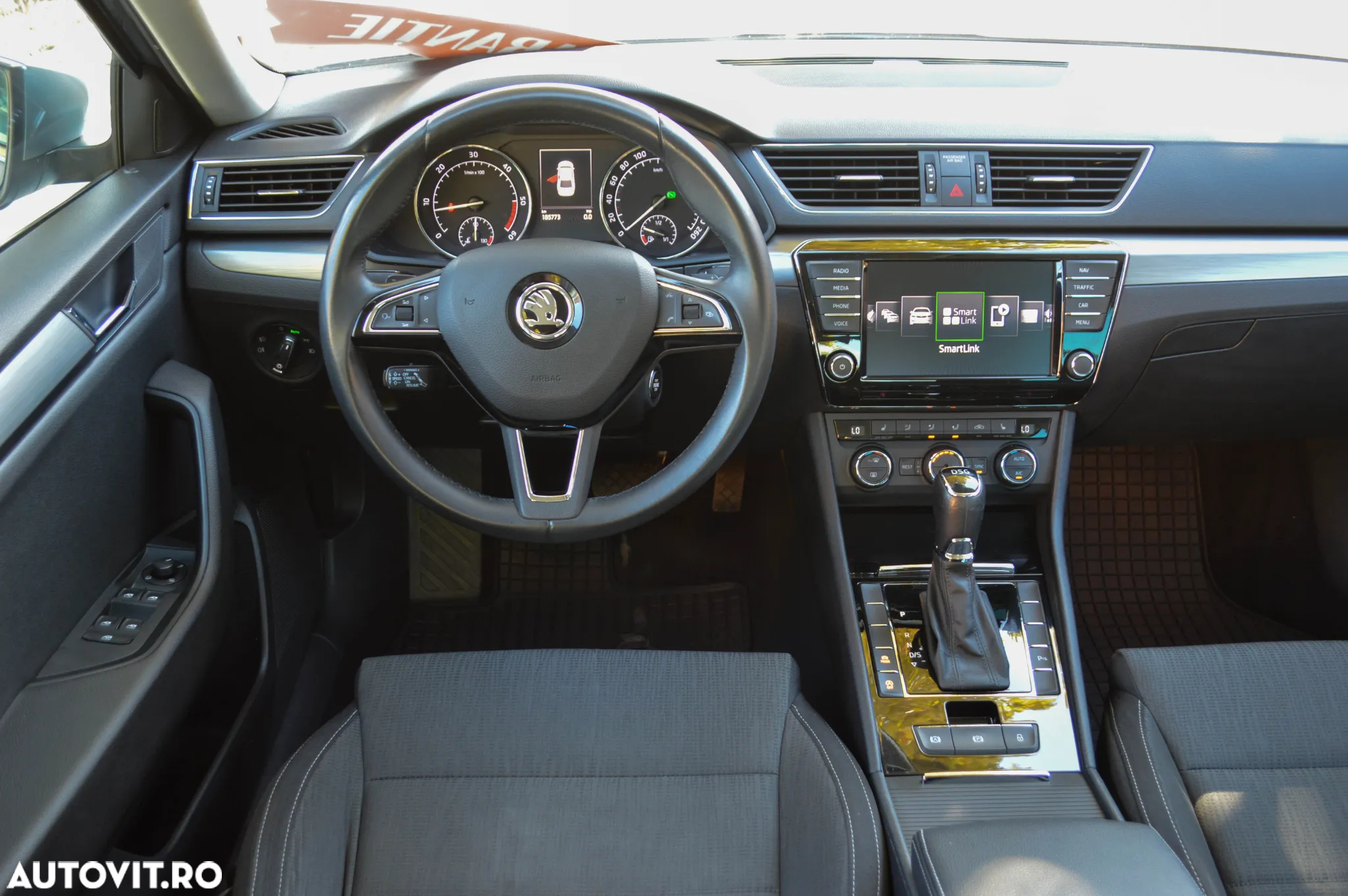 Skoda Superb 2.0 TDI DSG Ambition - 27