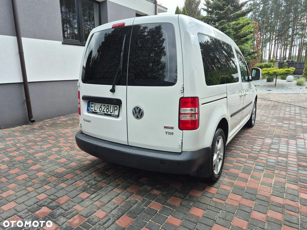 Volkswagen Caddy Trendline Mixt - 11