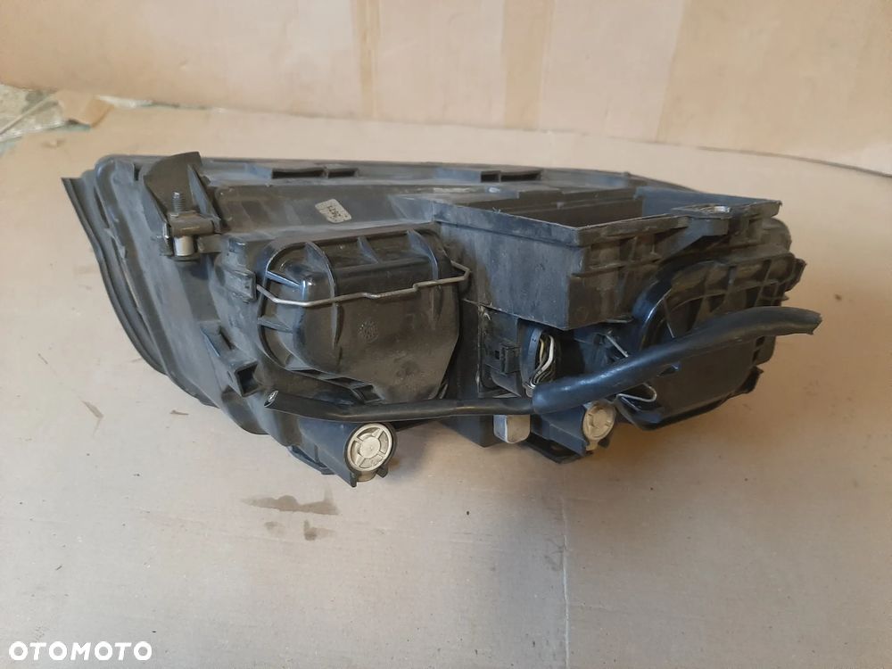 Lampa przód AUDI A4 B6 lewa  8E0941003F - 4