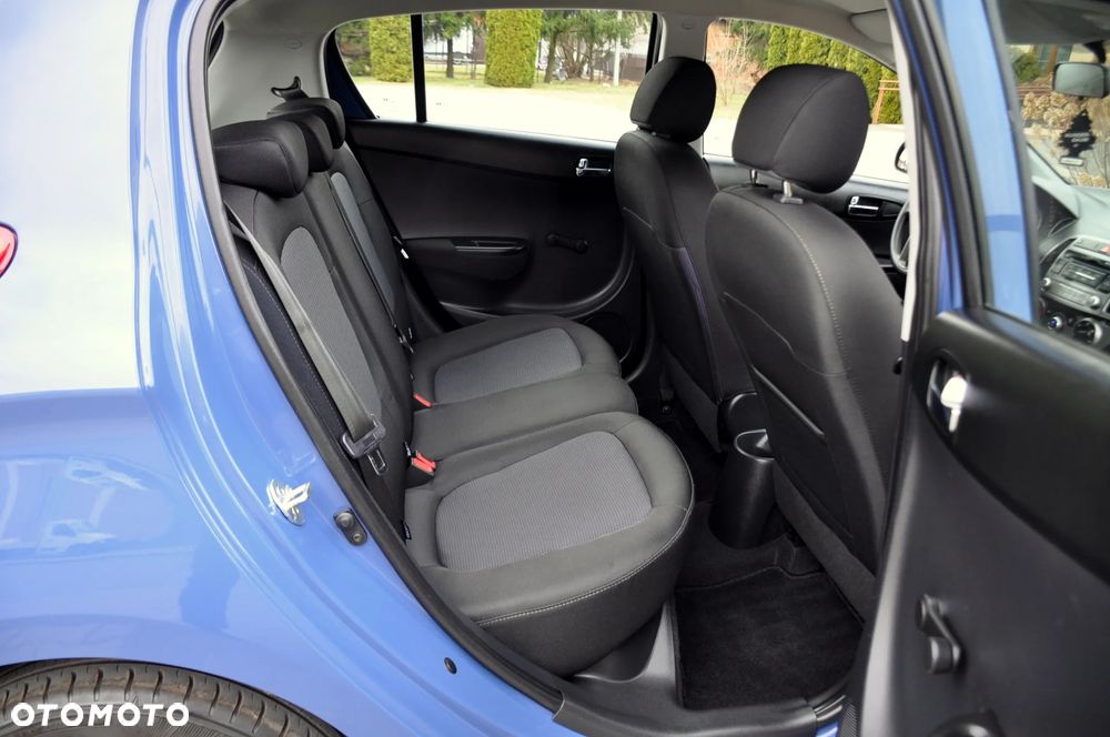 Hyundai i20 - 20