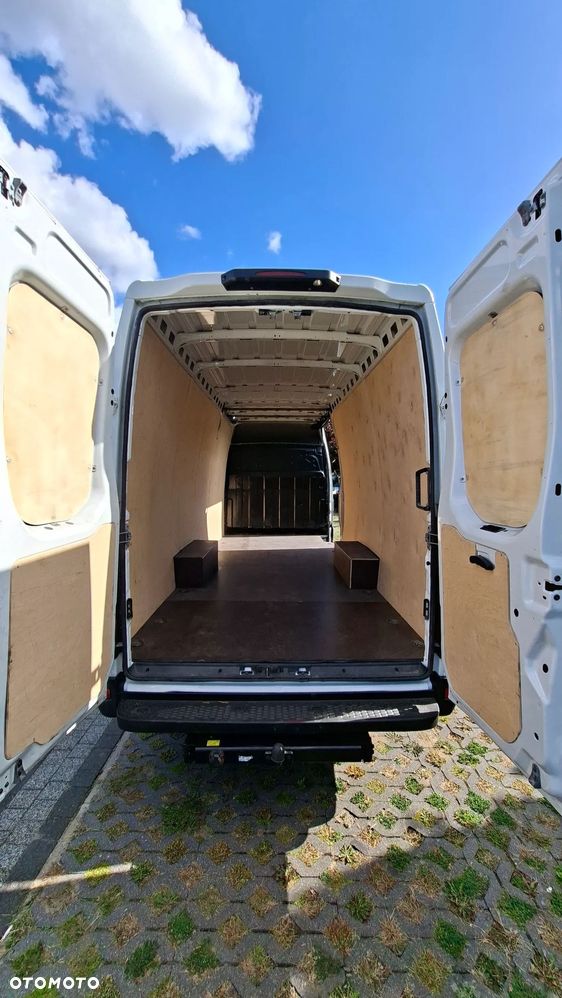 Iveco Daily 35S18 3.0 Hi-Matic L4H2 Maxi ful opcja super stan - 6