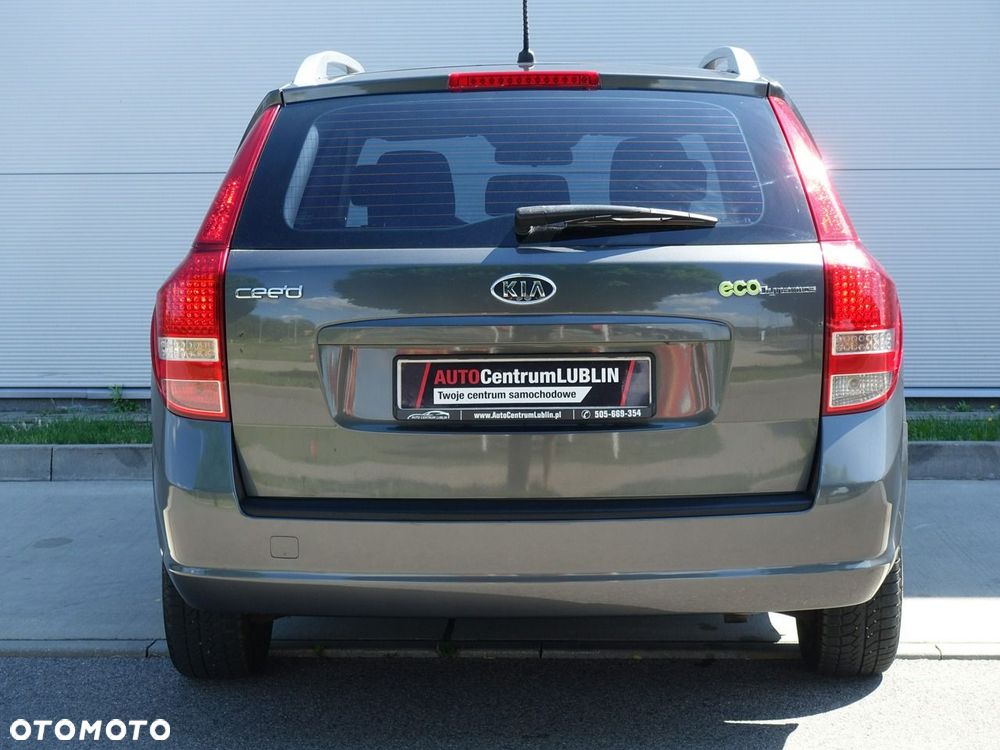 Kia Ceed 1.6 CVVT Vision - 11