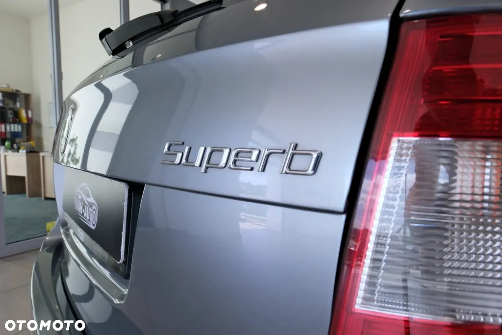 Skoda Superb 2.0 TDI Ambition - 16