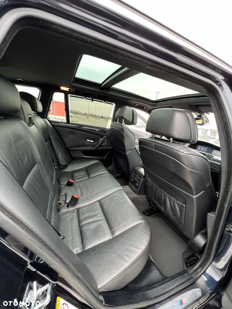 BMW Seria 5 535d - 22