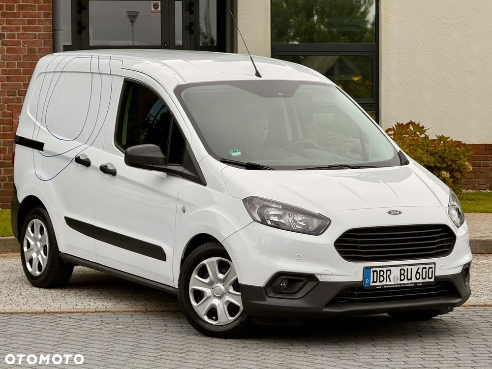Ford Transit Courier - 6