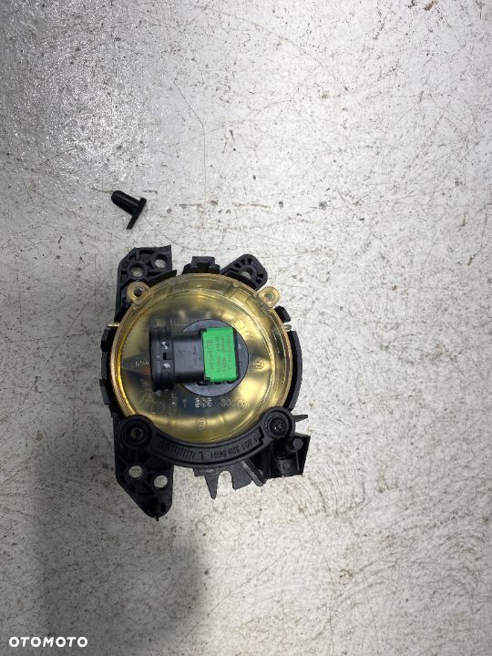 HALOGEN LEWY MERCEDES W219 W212 W207 W169 - NOWY - 2