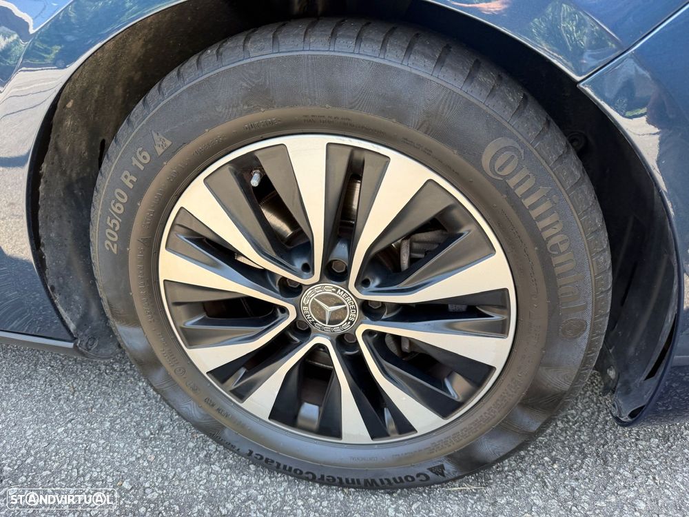 Mercedes-Benz A 180 d Progressive - 19