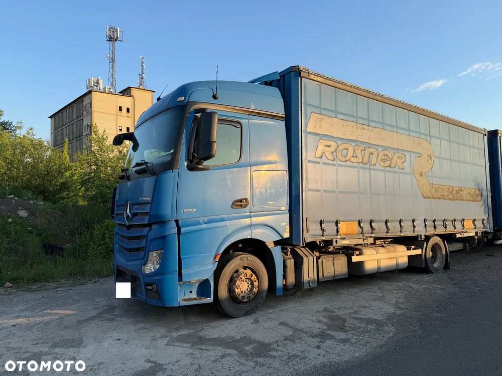 Mercedes-Benz Actros 1833 - 1