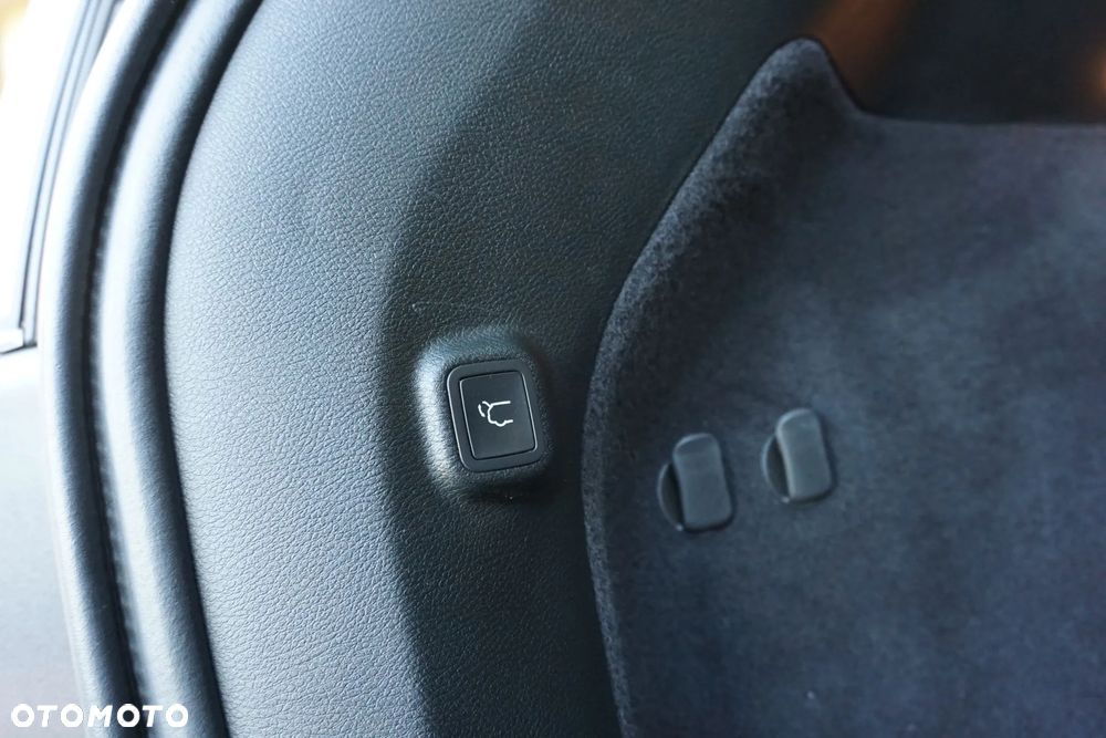 Jeep Cherokee 3.2 V6 Active Drive I Limited - 29