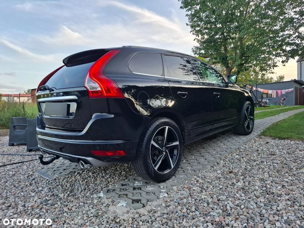 Volvo XC 60 D4 Drive-E R-Design Momentum - 5