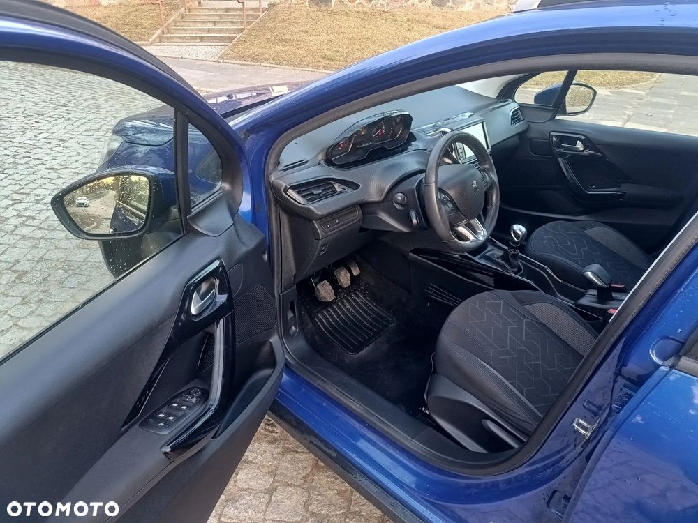 Peugeot 2008 PureTech 110 Style - 20