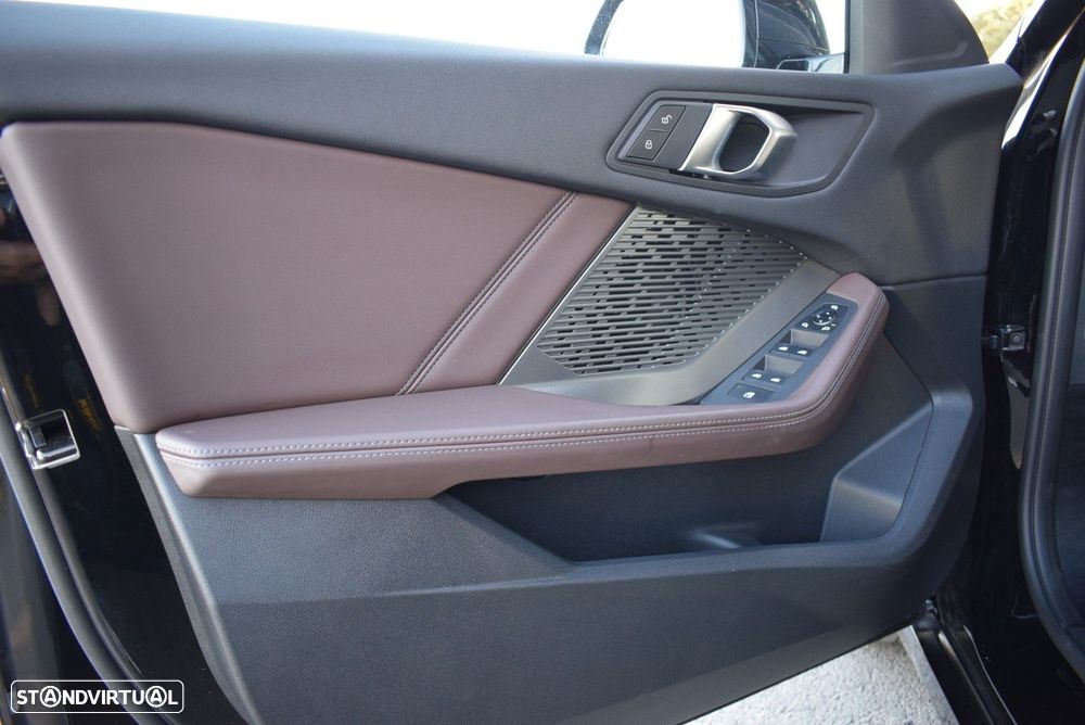 BMW 116 Standard - 32