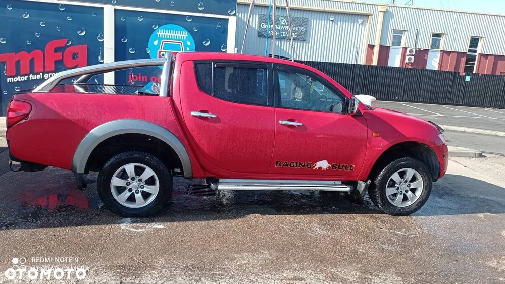 Mitsubishi L200 - 1
